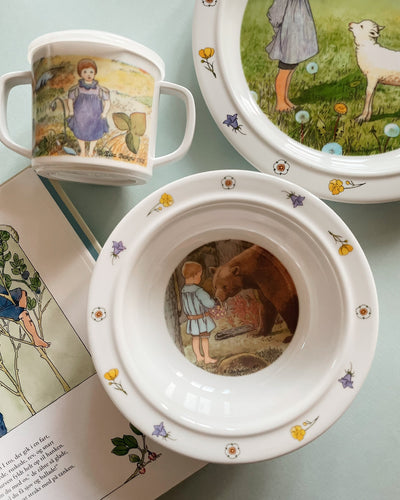 'Childrens' Songs' Tableware Set