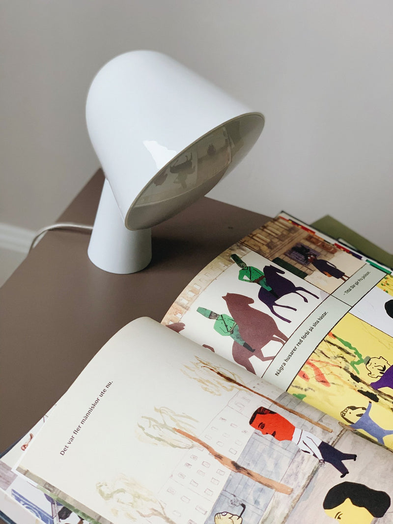 Binic Table Lamp in White from Foscarini