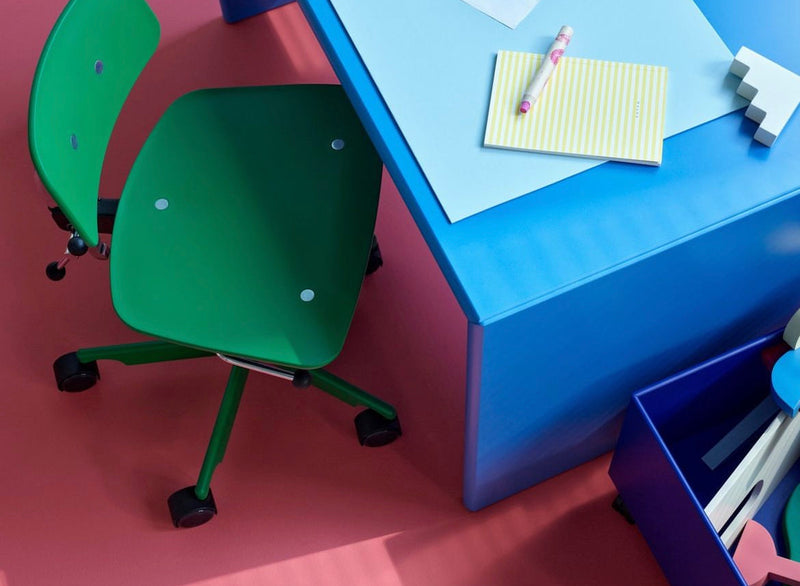Kevi Kids Chair, Parsley